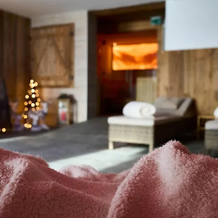 Alpennest - Mountain Hideaway In
