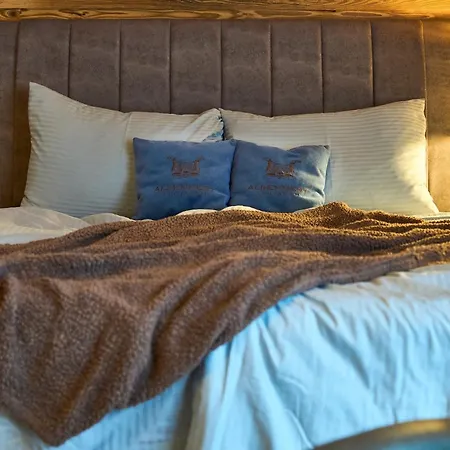 Alpennest - Mountain Hideaway In Otel