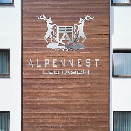 Alpennest - Mountain Hideaway In