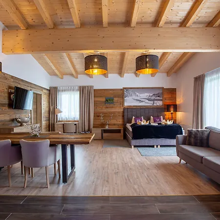 Alpennest - Mountain Hideaway In Otel Leutasch