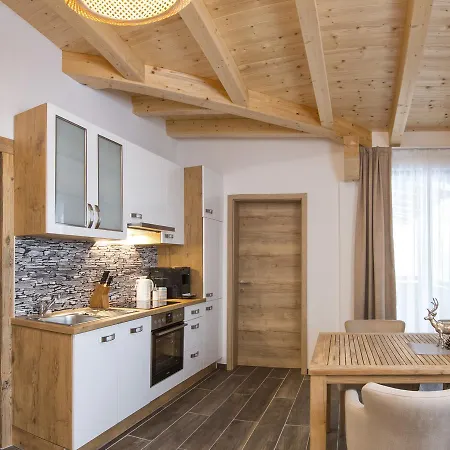 Hotel Alpennest Leutasch