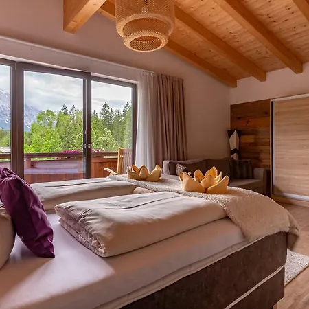 Alpennest - Mountain Hideaway In Hotel 3*