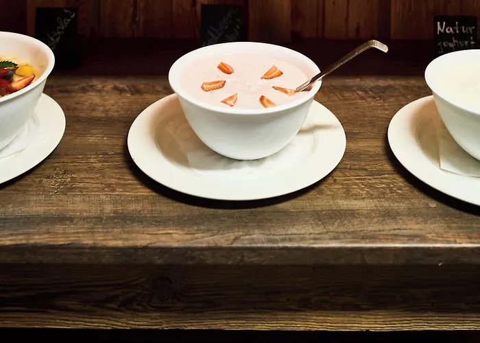 酒店 Alpennest 洛伊塔施