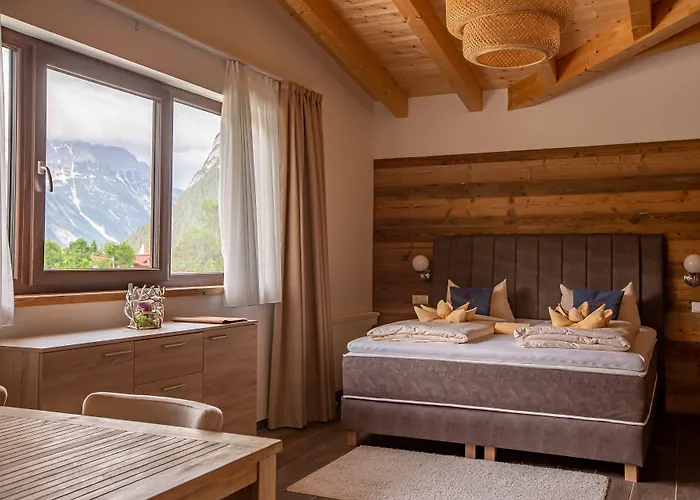 Alpennest 洛伊塔施